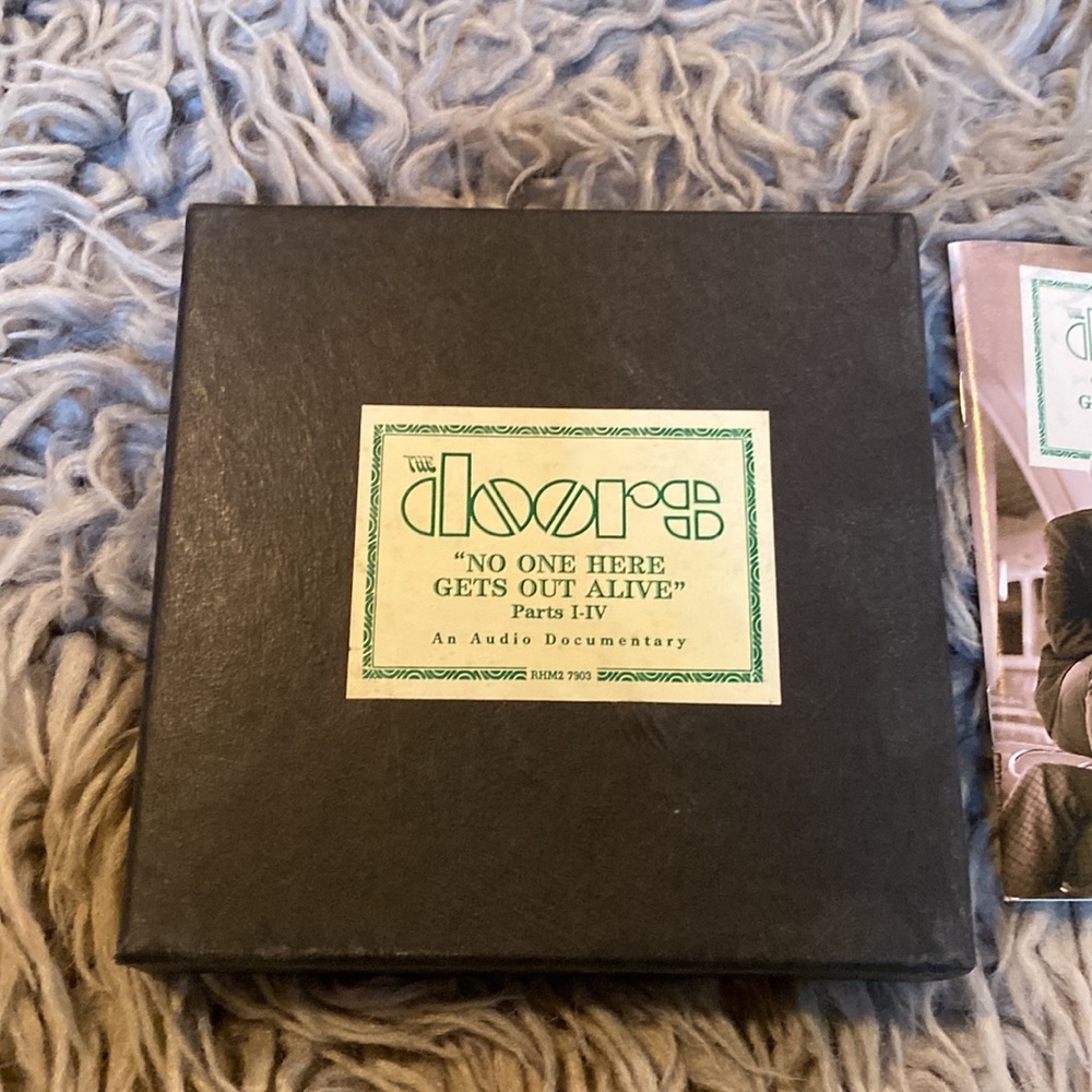 THE DOORS  No One Here Gets Out Alive  RARE 4CD Box Set audio documentary